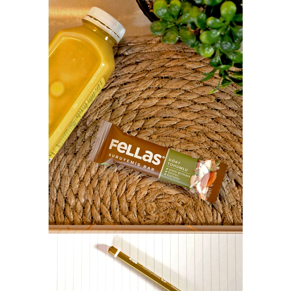 FELLAS DÖRT TOHUMLU KURUYEMİŞ BAR 30 G